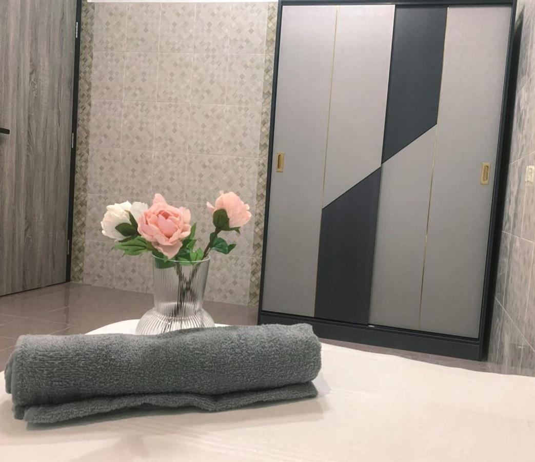 Queen Room Bukit Mertajam Alma Impian Dış mekan fotoğraf